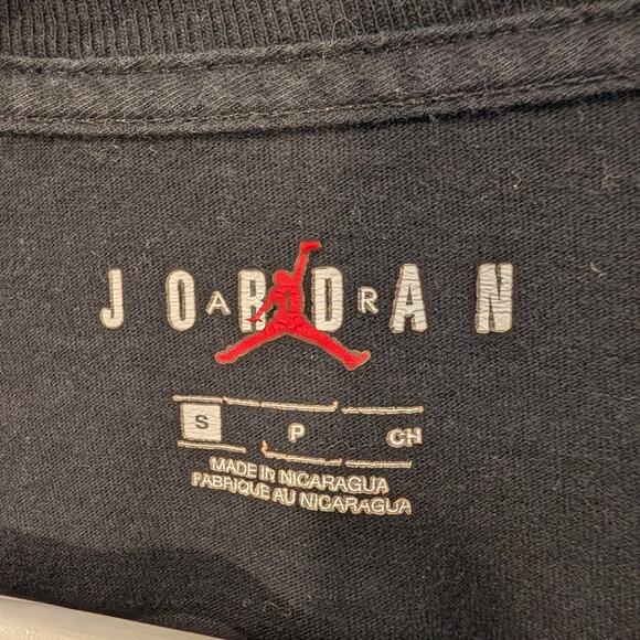 Jordan Air Jordan Jump Shirt Long Sleeve TShirt Classic Retro Timeless - Size S - Picture 5 of 6